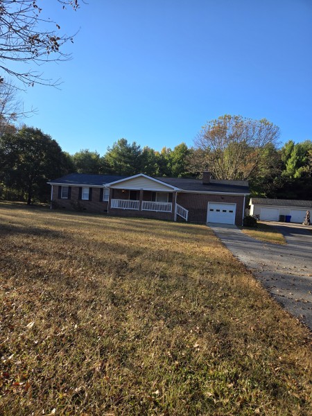 Roof Installation in Newport News, VA (1)